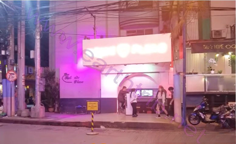 马尼拉 Makati 市 Burgos 街 Go-Go吧 Choripan 2023.09