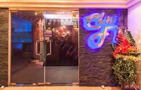 曼谷 KTV "Sexy Club F1" 溪流虹 2020.03
